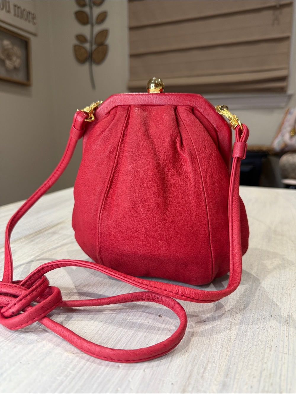Vintage Wilsons Leather Red Kiss-Lock Crossbody Bag